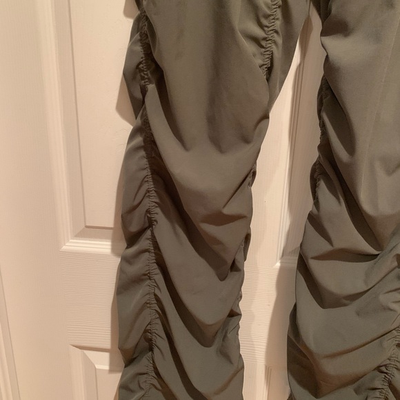 Kyodan Ruched Pants with Drawstring Waist - Picture 6 of 9